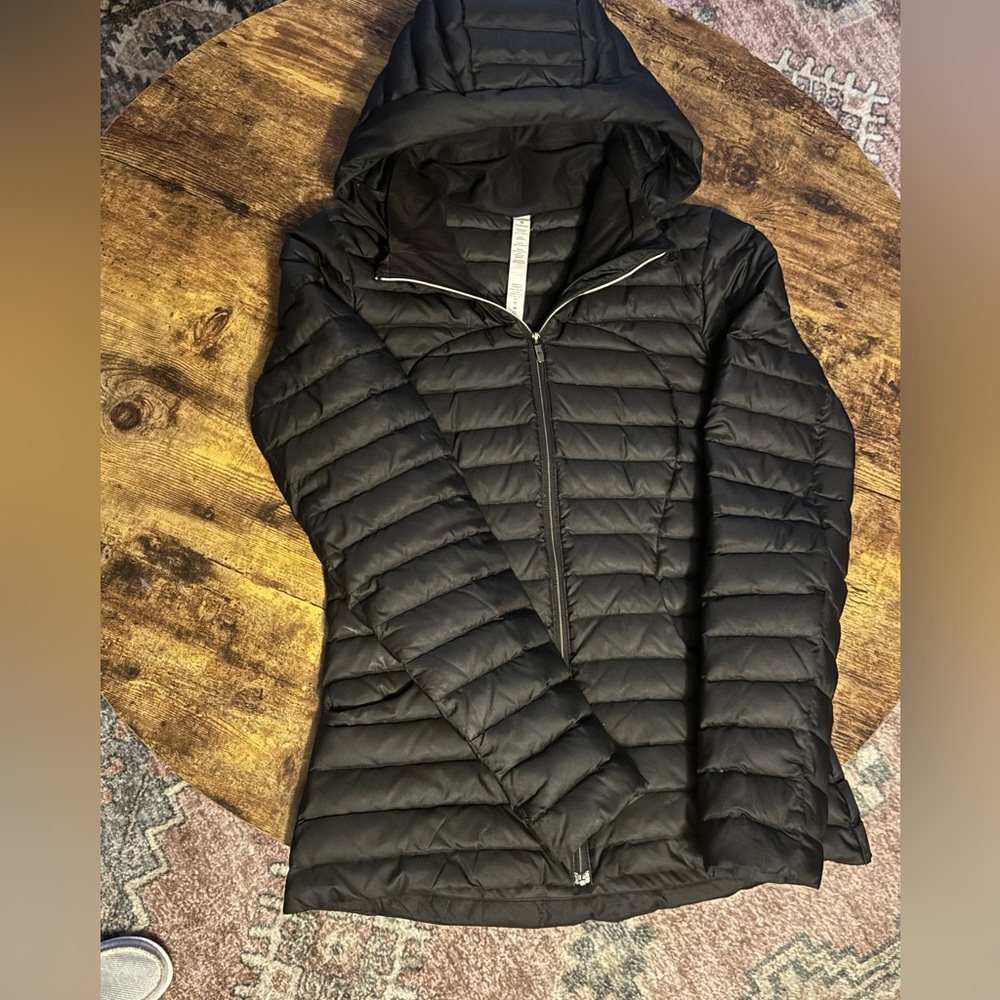 Lululemon Pack it down puffer jacket